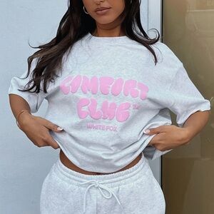 white fox boutique comfort club oversized tee
